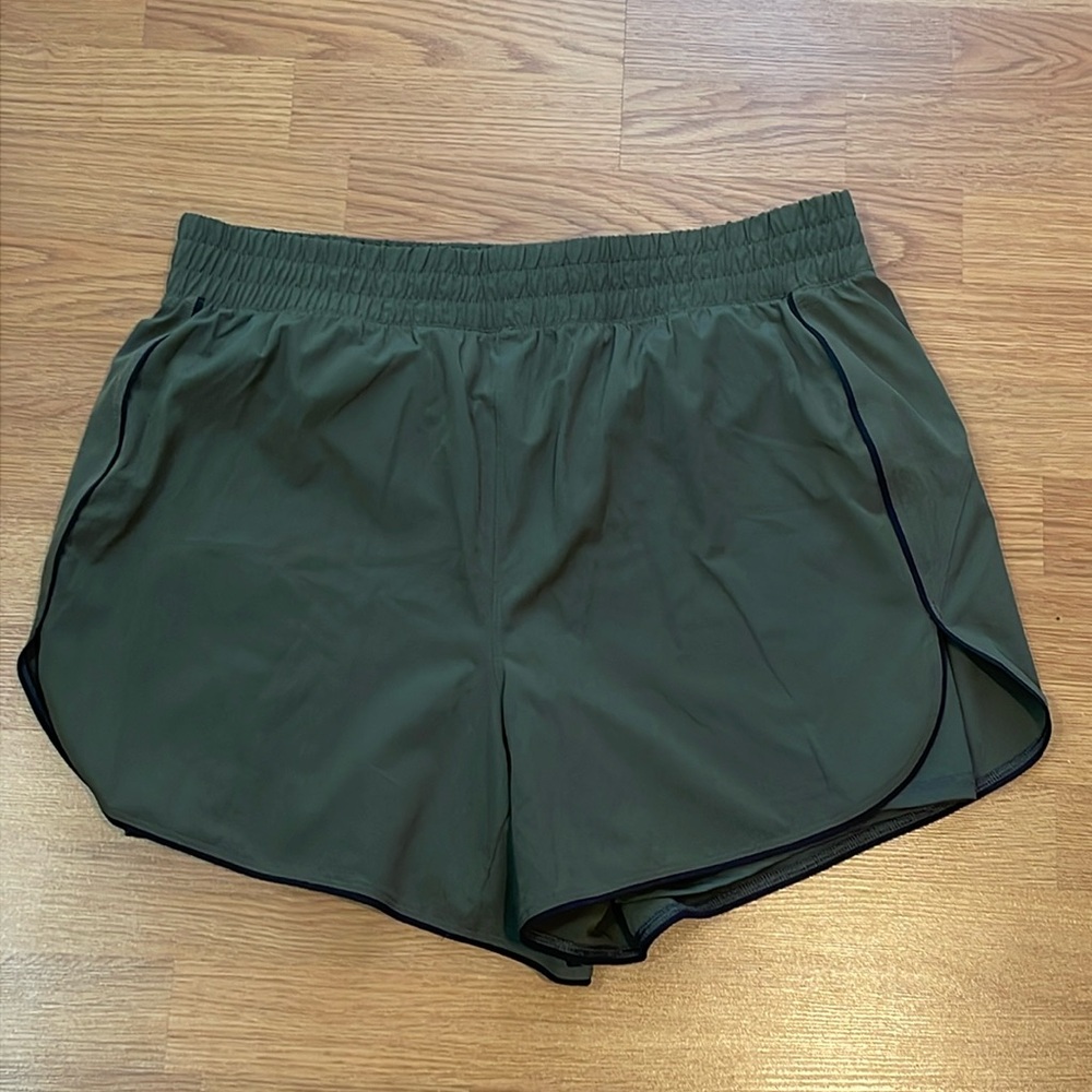 Avia Shorts